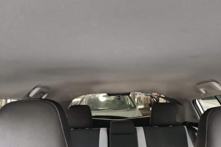 TDK.VehicleDetails.img