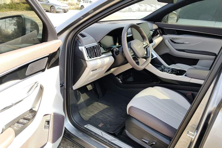 Used BYD Song PLUS New Energy 2025 DM-i Intelligent Driving 160KM Flagship Model