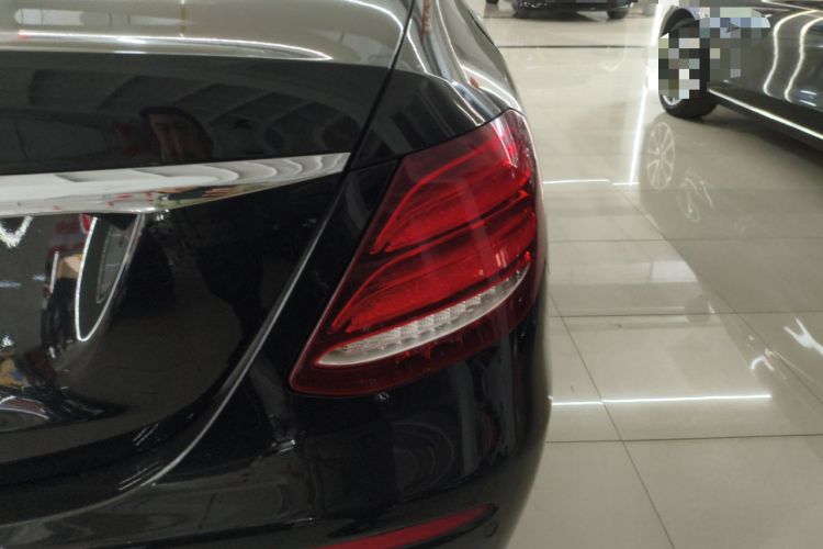 Used Mercedes-Benz E-Class 2019 Restyled E 300 L Sporty and Stylish Edition
