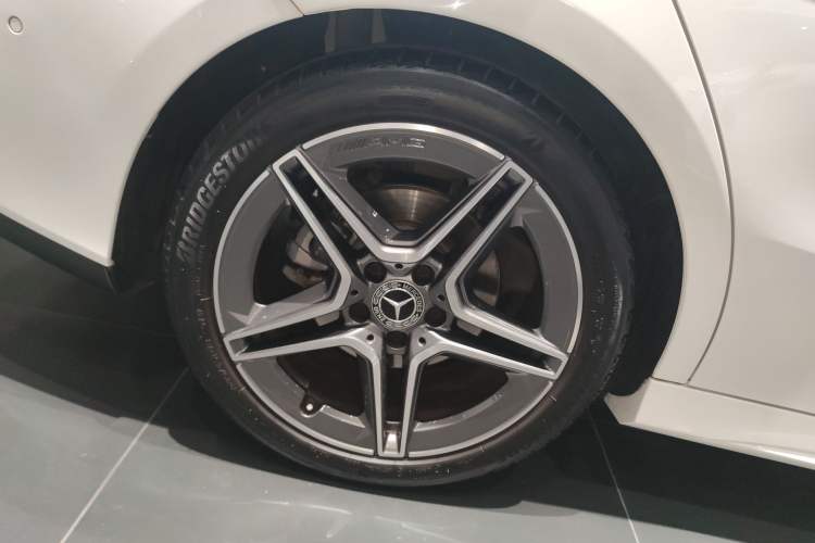 Used Mercedes-Benz CLA 2023 CLA 200 Shooting Brake
