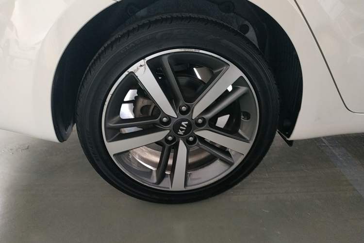 Used Kia K3 2017 1.6L Automatic 15th Anniversary Special Edition GLS
