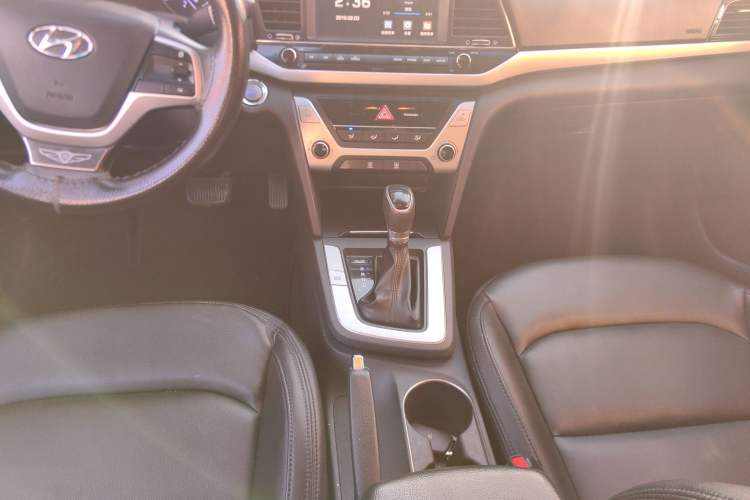 Used Hyundai Elantra 2016 1.6L Automatic ZhiXuan – Elite Version
