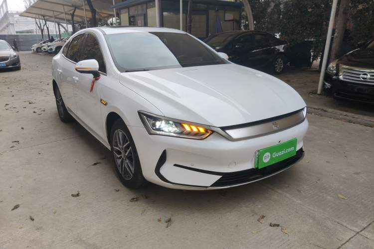 Used BYD Qin PLUS 2024 Honor Edition EV 510KM Beyond Model