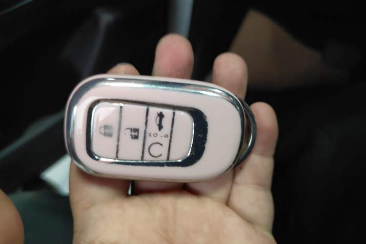 Used Honda CR-V 2023 240TURBO Two-Wheel-Drive Luxury Version 5 Seats