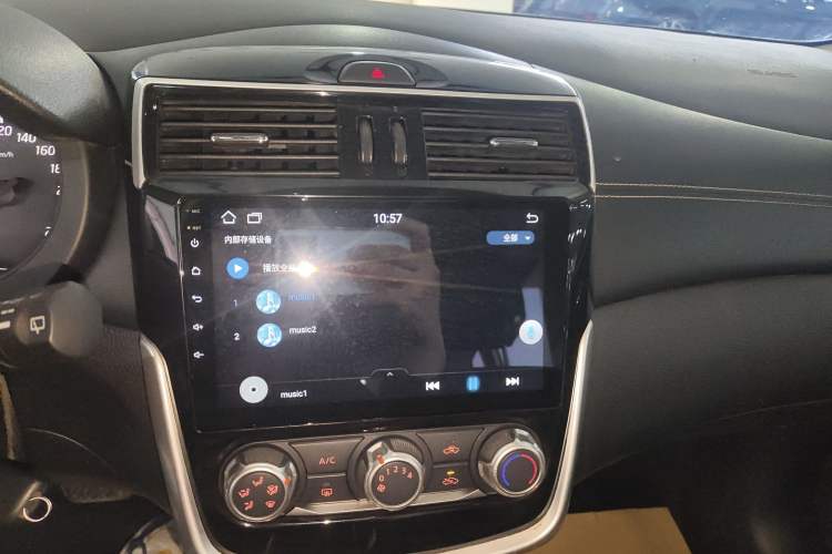 Used Nissan Tiida 2019 1.6L CVT Cool Edition China VI Standard