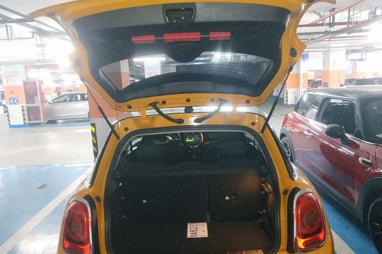 Used  MINI 2016 1.5T COOPER Avant-Garde