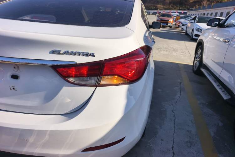 Used Hyundai Elantra 2016 1.6L Automatic Prestige Edition
