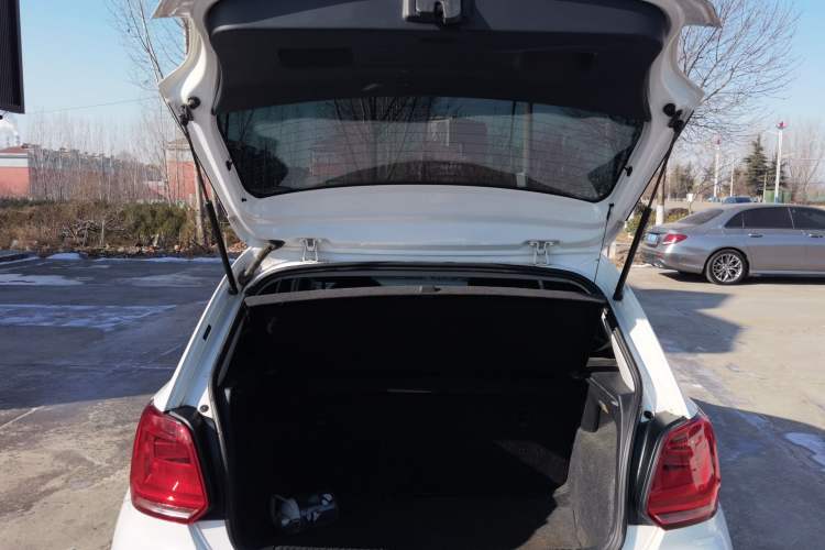 Used Volkswagen Polo 2018 1.5L Automatic Advanced Driving Model