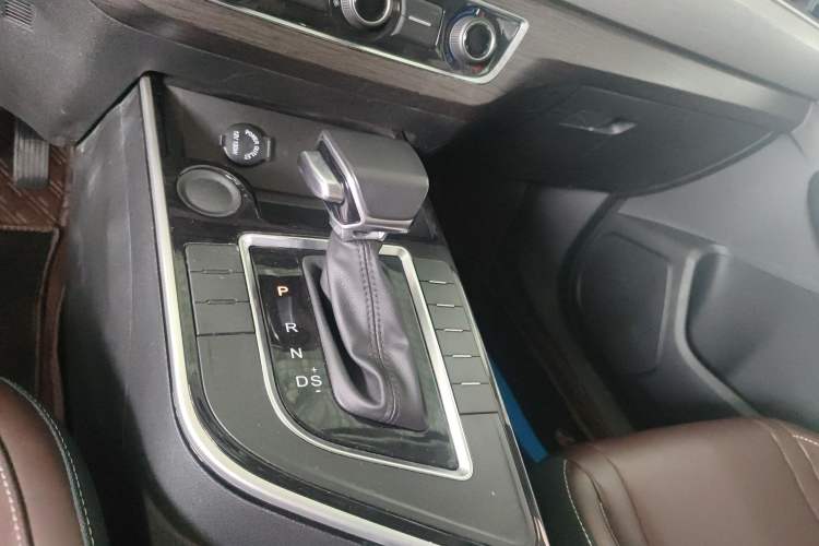 Used FORTHING T5 2022 Shengshi Edition 1.5T Automatic Dream Version Five Seats
