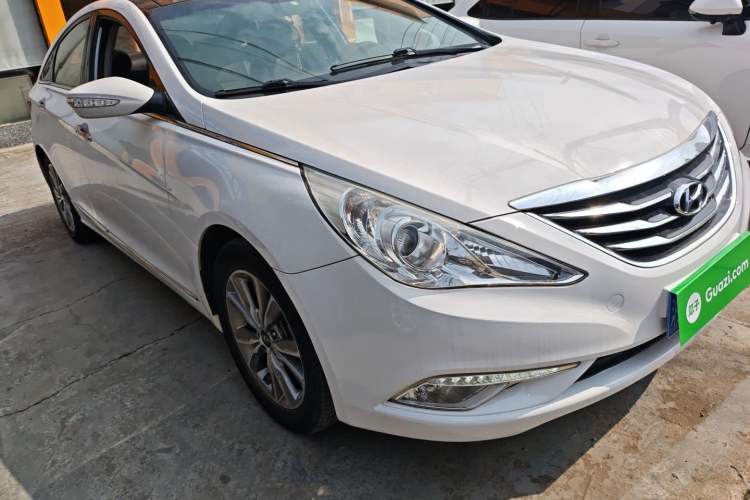Used Hyundai Sonata 2014 2.0L Automatic Luxury Edition