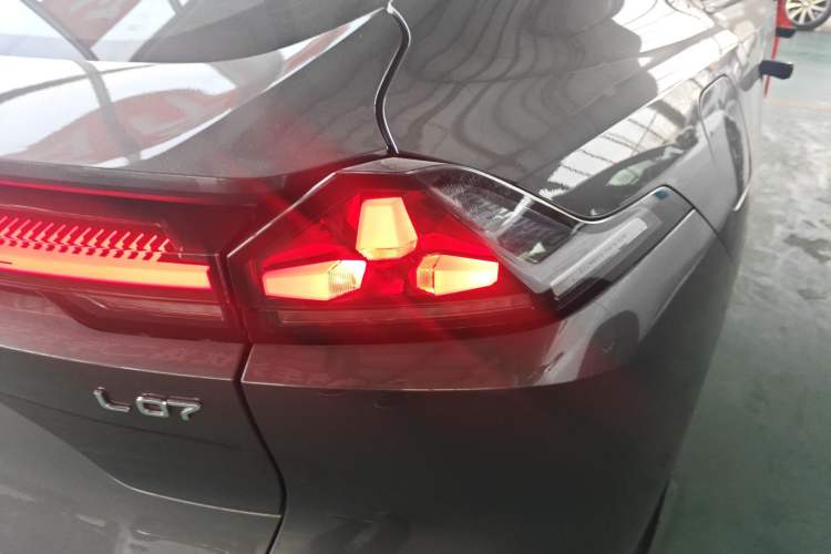 Used  L07 2024 230Max Qiankun Intelligent Driving ADS SE Range-Extended Version