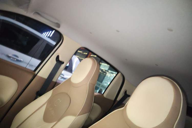 Used Wuling Hongguang MINIEV 2025 Four-Door Version Advanced Edition
