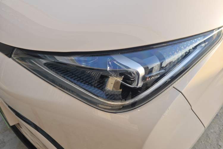 Used Cowin October 2023 201km Wave Rider Edition