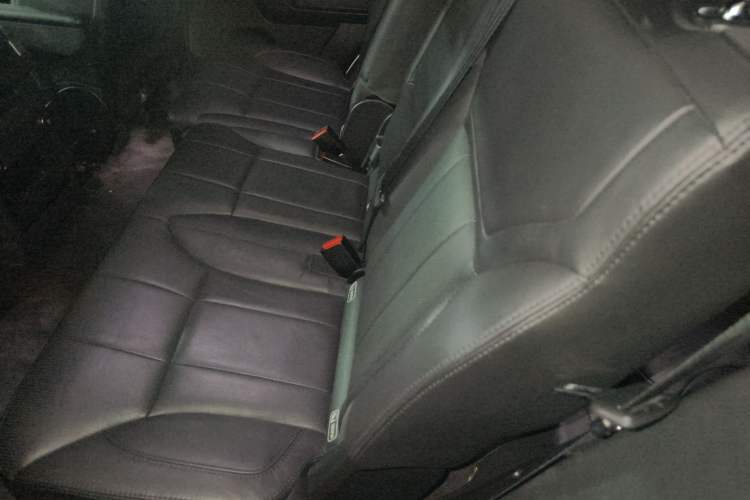 Used Land Rover Discovery 2018 3.0 SC V6 SE