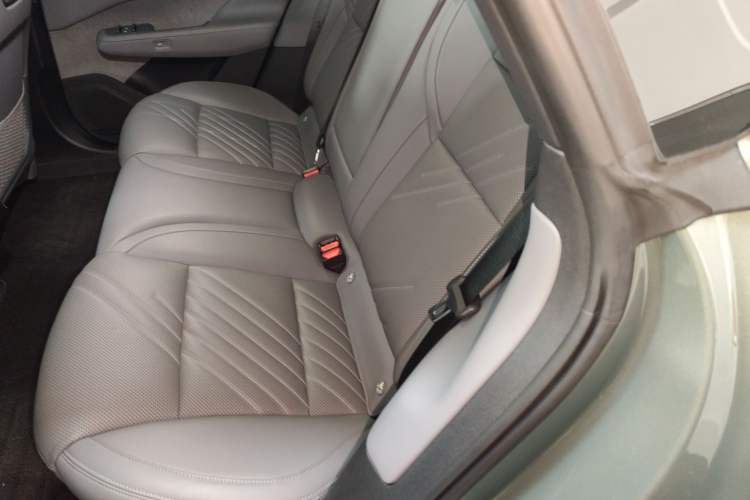 Used Zeekr 001 2025 WE Edition 95 kWh All-Wheel Drive
