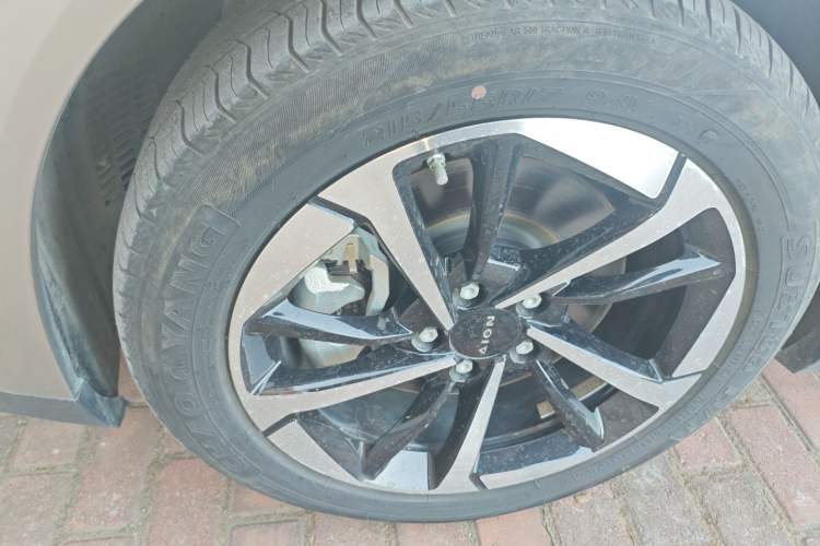 Used AION Y 2022 Plus 70 Smart Edition