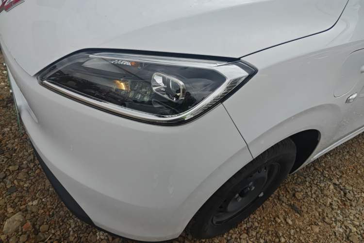 Used Wuling Hongguang New Energy 2024 All-Electric Model 300KM Practical Version