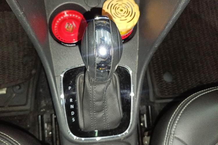 Used Volkswagen Polo 2018 1.5L Automatic Enjoyment Model
