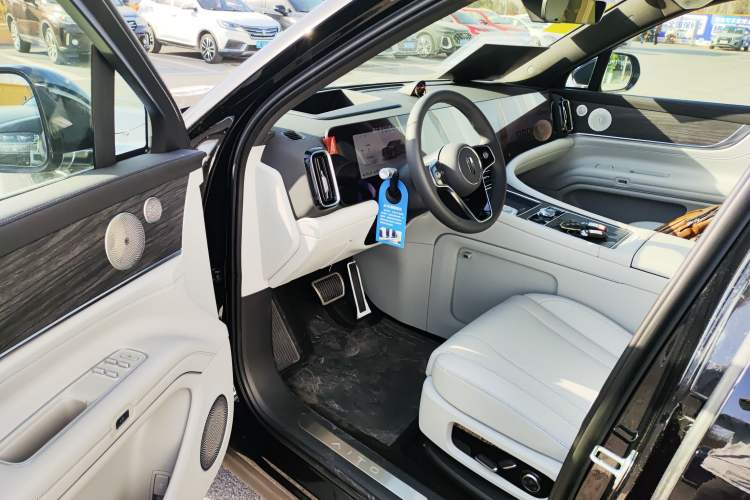 Used Hima AITO M9 2024 Range-Extended Ultra Version 42 kWh 6-Seater Model