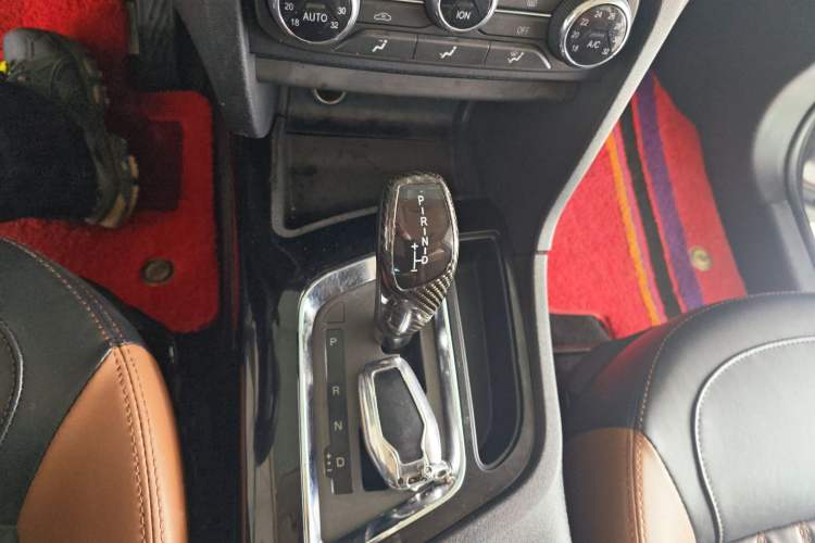 Used Soueast DX7 2017 1.5T Automatic Glory Edition
