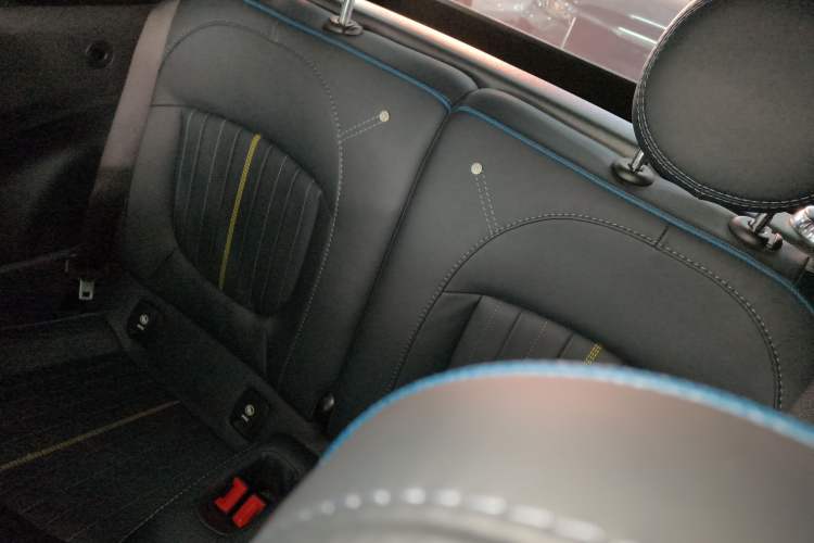 Used  MINI 2022 2.0T COOPER S CABRIO Sidewalk
