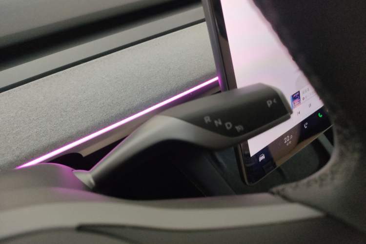 Used Tesla Model Y 2023 Rear-Wheel-Drive Version
