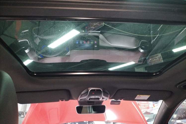 Used Geely Auto Coolray 2019 Sport Model 260T DCT Battle China V Standard
