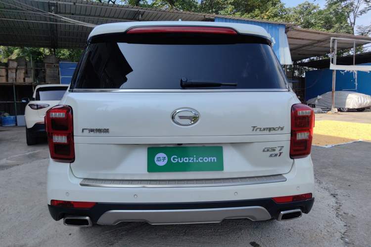 Used GAC Trumpchi GS7 2017 320T Two-Wheel-Drive Luxury Smart Connectivity Model
