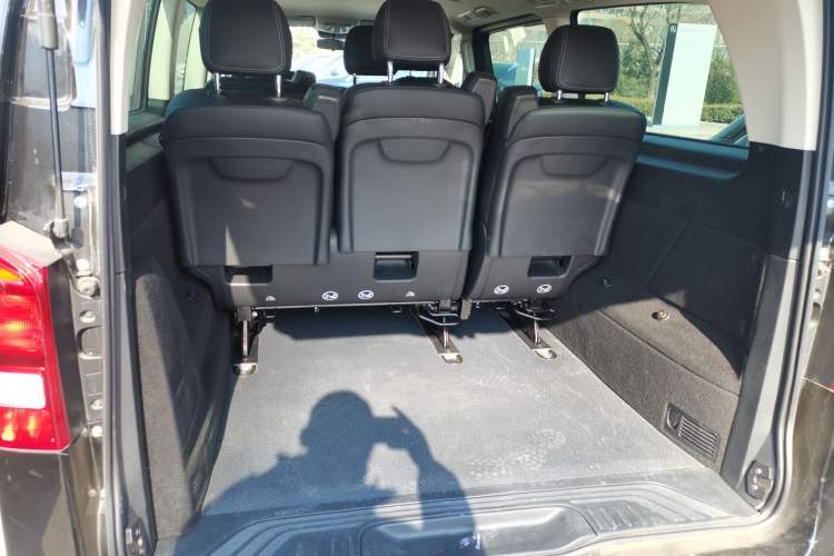 Used Mercedes-Benz Vito 2021 2.0T Elite Version 7 Seats