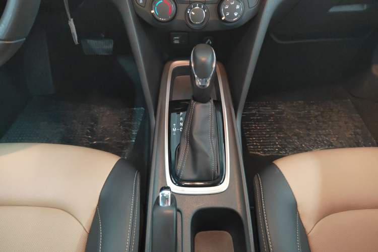 Used Chevrolet Monza 2020 320 Automatic Enjoyment Edition
