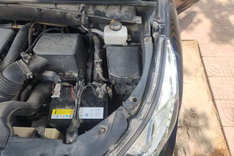 Used Toyota Highlander 2018 2.0T Four-Wheel Drive Luxury Edition 7 Seats China V Emission Standard
