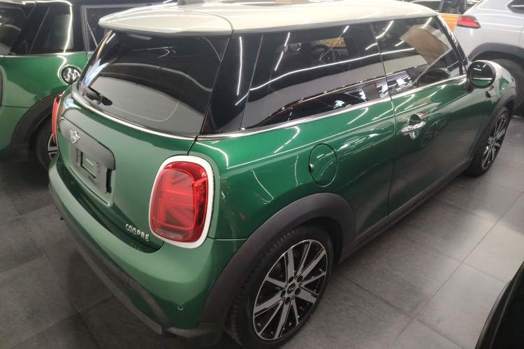 Used  MINI 2022 1.5T COOPER Artist
