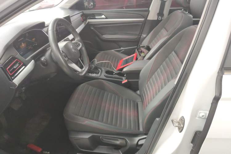 Used Volkswagen Lavida 2024 300TSI DSG Starry Sky Deluxe Edition