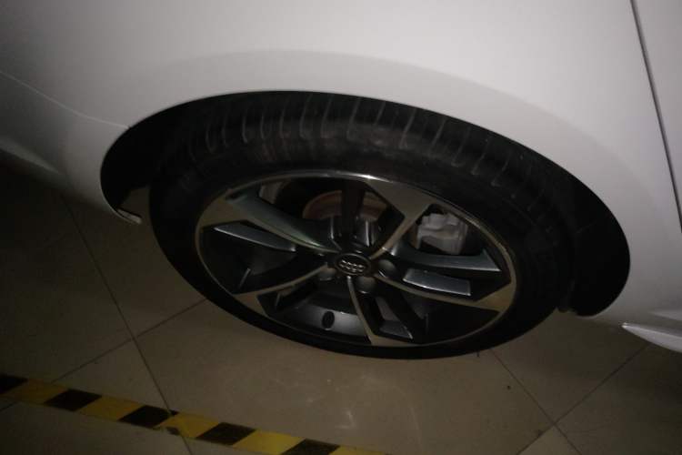 Used Audi A4L 2017 Plus 40 TFSI Ambition Model