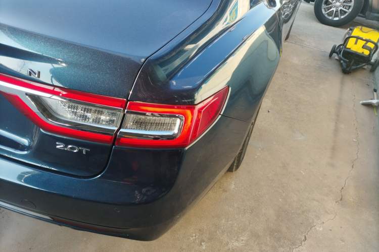 Used Lincoln Continental 2017 2.0T Two-Wheel-Drive Luxury Edition
