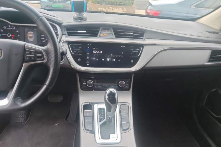 Used Geely Auto Emgrand GL 2018 1.4T DCT Prestige Smart Connectivity Version
