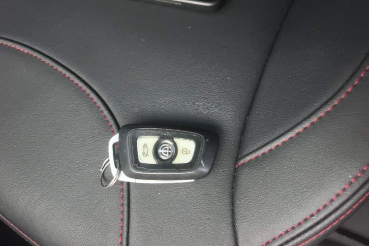 Used Brilliance V3 2015 1.5L Manual Smart Version
