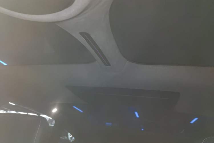 Used  12 2025 Ultra Extended-Range Edition
