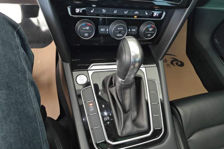 Used Volkswagen Magotan 2019 330TSI DSG Luxury Model China V Standard
