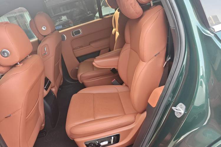 Used Li Auto L8 2023 Pro Model
