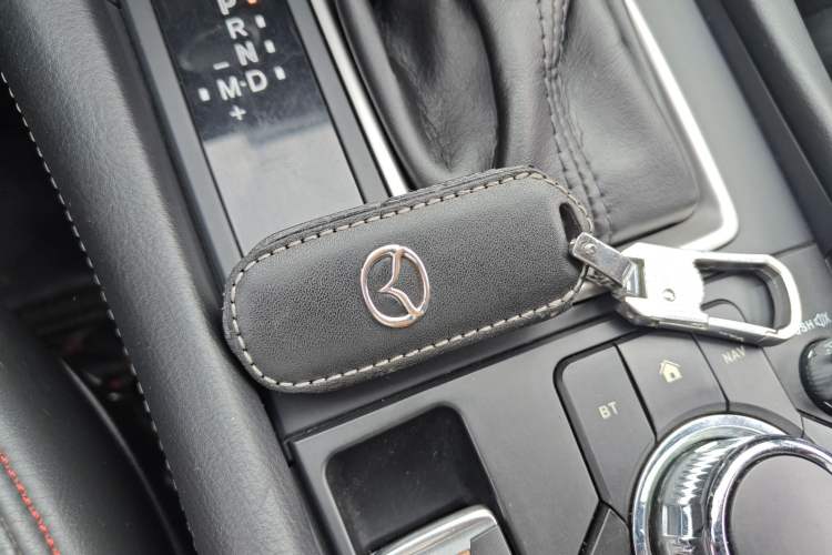 Used Mazda CX-4 2018 2.0L Automatic Two-Wheel Drive Blue Sky Dynamic Version China V Standard
