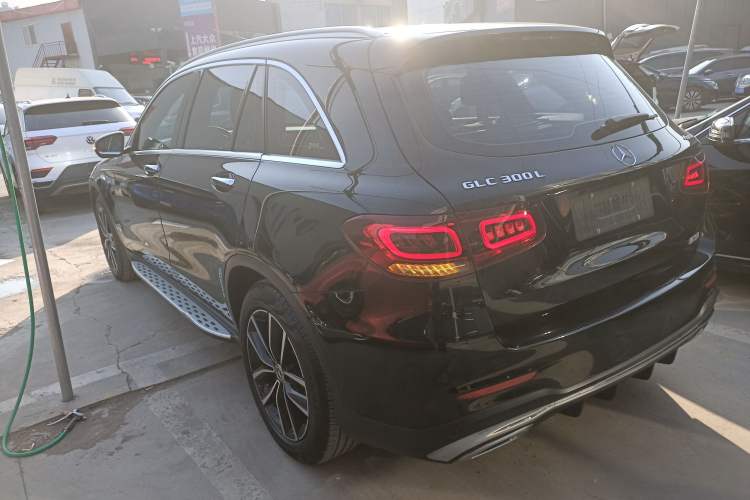 Used Mercedes-Benz GLC 2021 GLC 300 L 4MATIC Dynamic Model