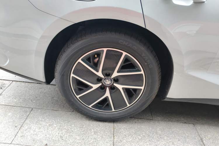 Used BYD Qin L 2025 DM-i Smart Drive 120KM Superior Model