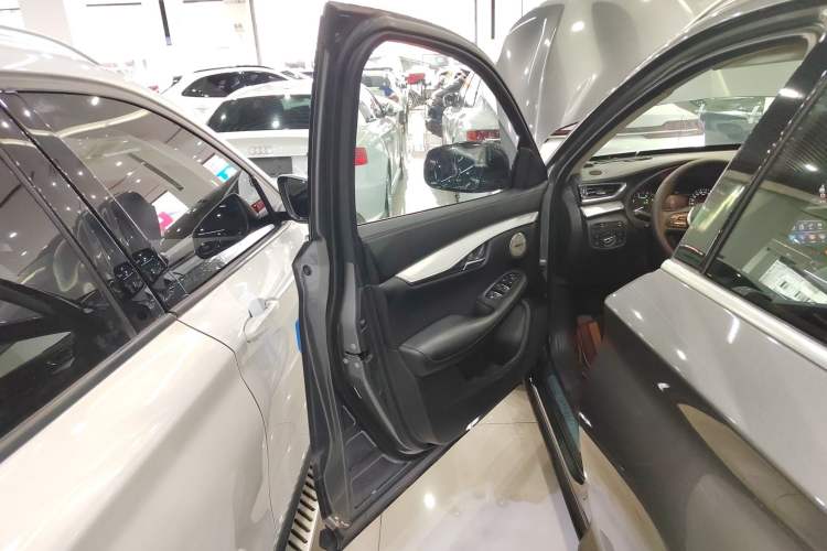 Used Infiniti QX50 2018 2.0T Four-Wheel Drive Elite Edition
