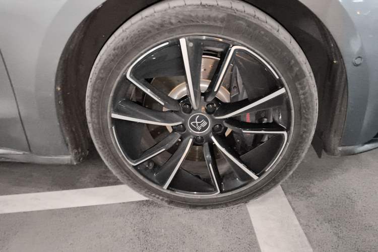 Used BYD Han 2020 EV Four-Wheel Drive High-Performance Flagship Model
