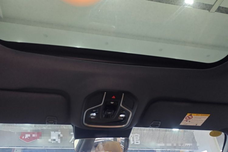 Used  Galaxy Xingjian 7 EM-i 2025 120km Flagship Edition
