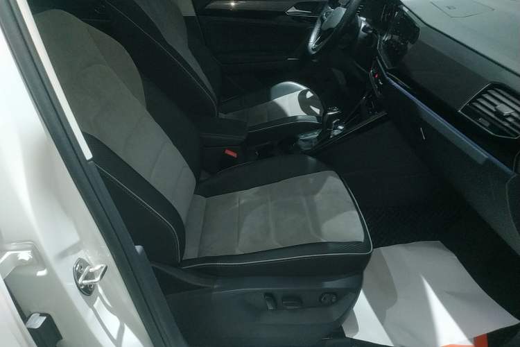 Used Volkswagen Tayron X 2020 330TSI Two-Wheel Drive Luxury Smart Connectivity Version
