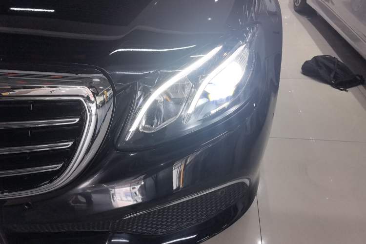 Used Mercedes-Benz E-Class 2020 Facelift E 260 L

