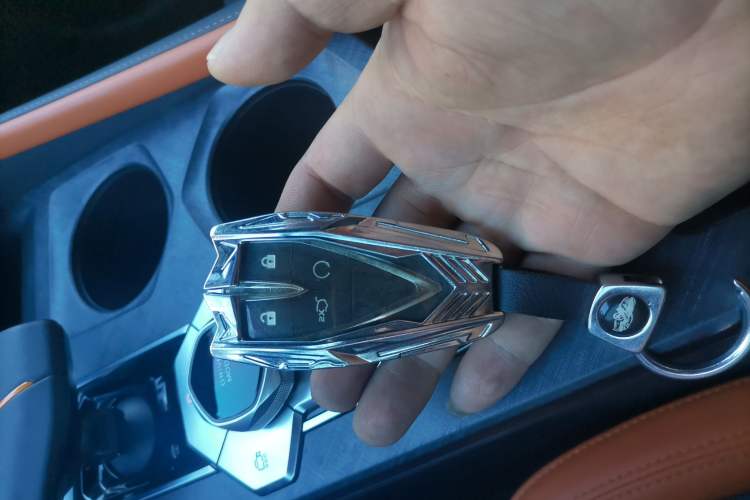 Used Changan UNI-V 2023 1.5T Sport Edition
