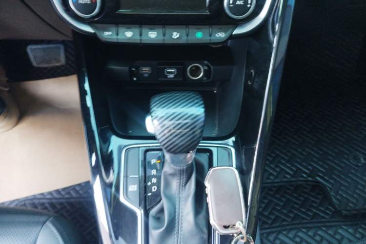 Used Kia Sportage R 2018 2.0L Automatic Smart Luxury Version China V Standard
